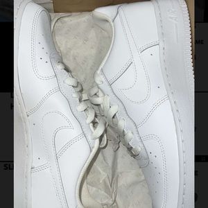 Nike airforce 1’s.